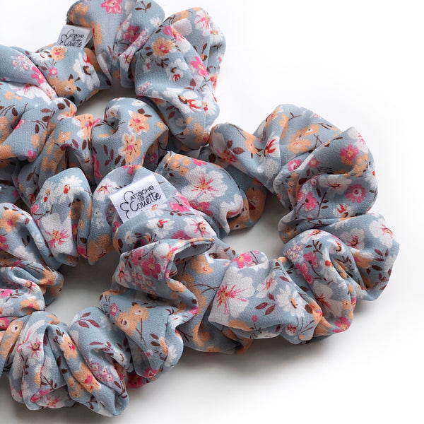 Chouchou en chiffon Bleu ciel et Fleurs