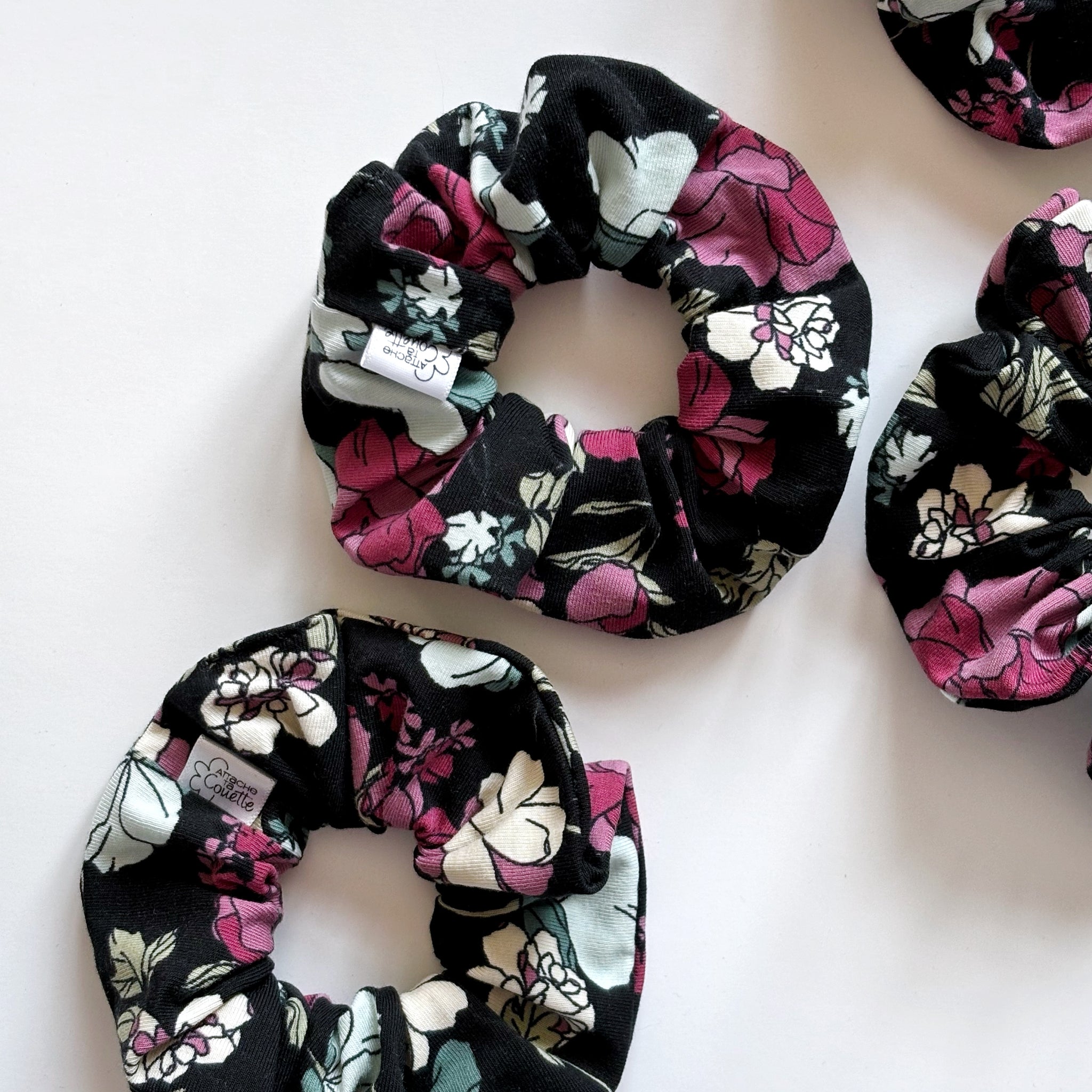 chouchou scrunchies élastique pour cheveux fait main au Québec