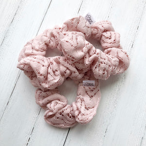 Chouchou Rose Crochet